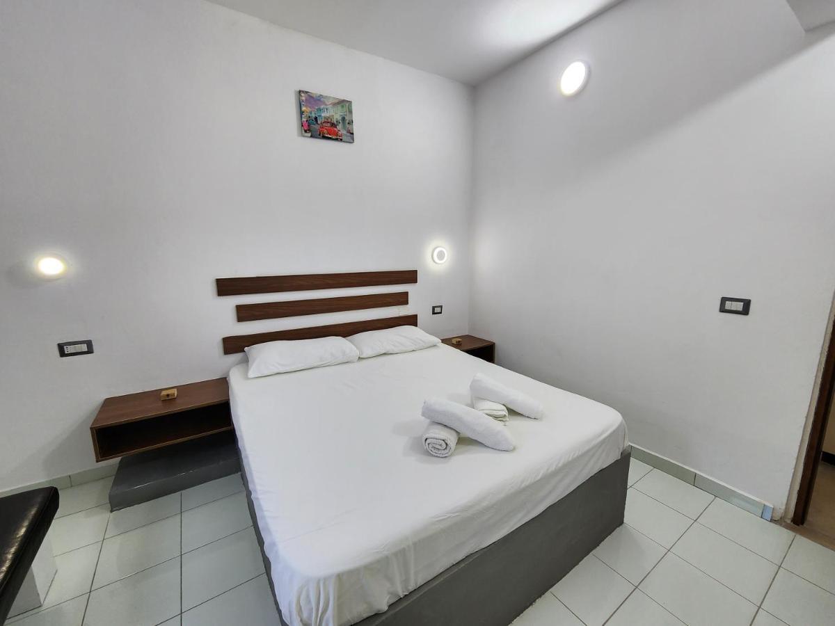 Vlorë Blue Apartments מראה חיצוני תמונה